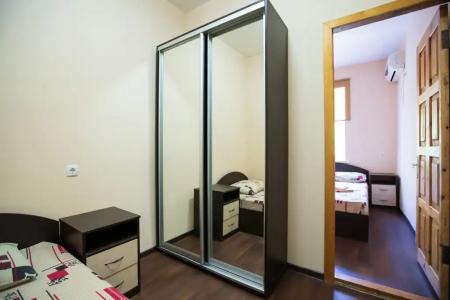 У Александра - 136