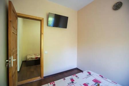 У Александра - 140