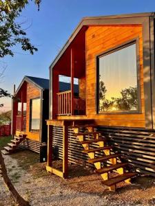 Амбассадор - 106