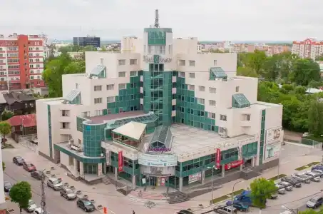 Пик - 1
