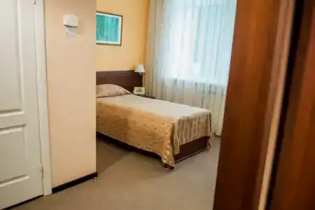 Пик - 13