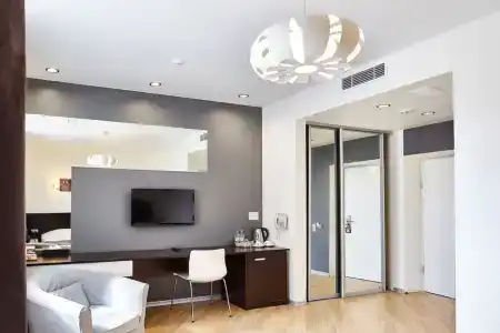 Мегаполис - 108