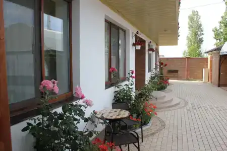 Приморская - 16