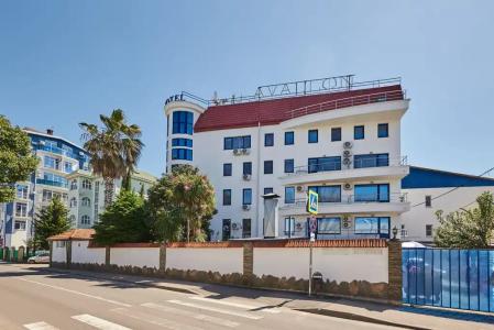 Аваллон  by Sun City Hotels - 0