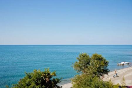 Lamore - 27
