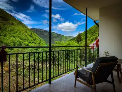 White house in - 17