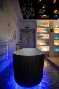 The Victorian Hotel & Spa - 6