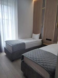 Rixotel - 19