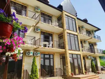 Маленькая Италия - 1