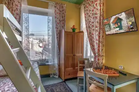 Друзья у Дома Книги - 27