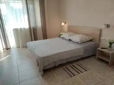 Diana - 12