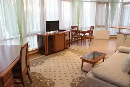Интурист - 30