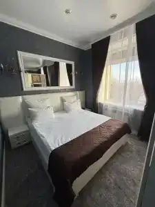 Rest House - 10