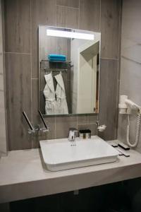 Династия - 27