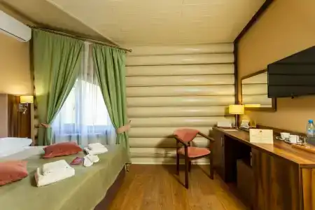 Династия - 40