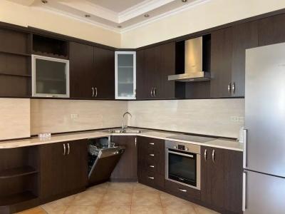 Sweet Home - 212