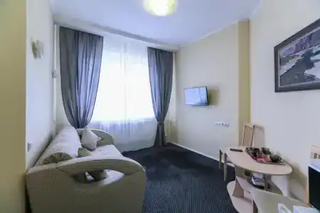 Нео - 24