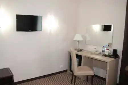 BISHOTEL - 38