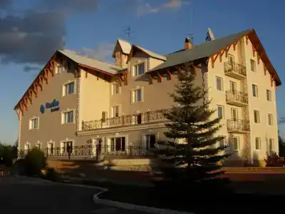 Николь - 0