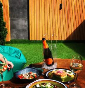 Green Garden - 12