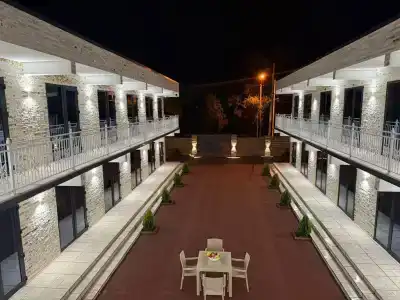 Amzahotel - 1
