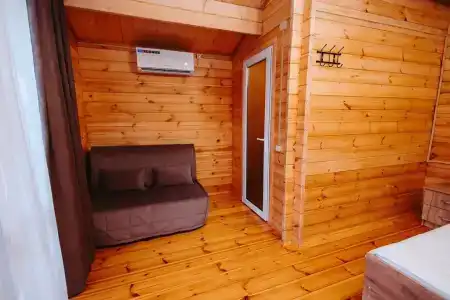 Wood house - 32