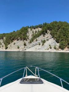 Три камня - 12