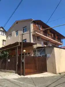 У Карины - 0