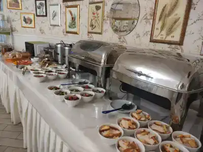 Plaza - 14