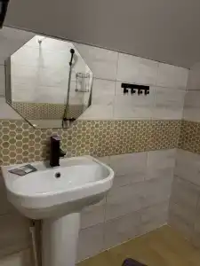 Александровский - 37