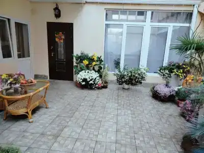 У Ларисы - 9