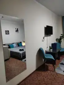Home Sharing - 11