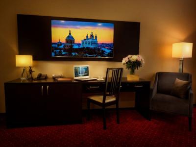 Премьер - 135