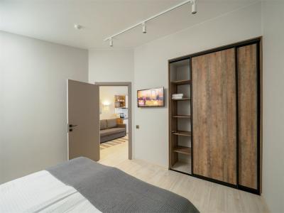 Премьер - 143