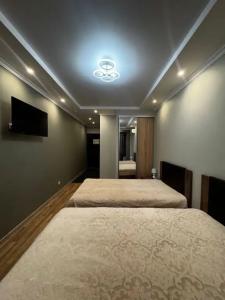 Чемодан - 100