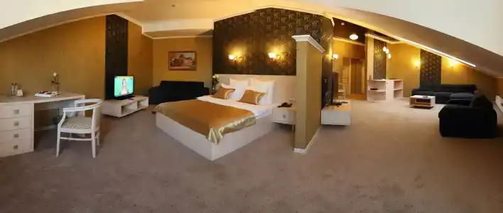 Губернская - 68