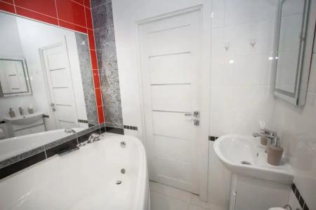 "Грин Хоум" - 48