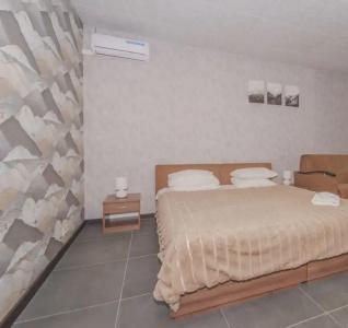 D-Hotel - 24