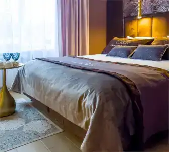 на Манежном - 98