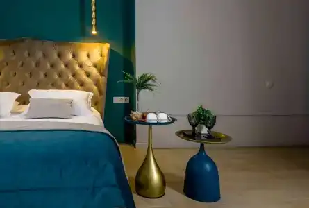 на Манежном - 108