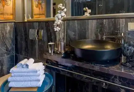 на Манежном - 116