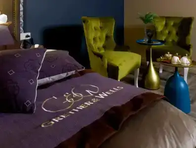 на Манежном - 121