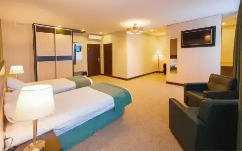 Reston & Spa - 32