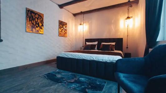 Суворова 26 - 100