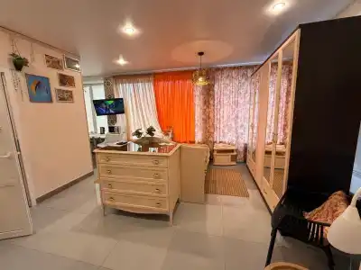 Long House - 42