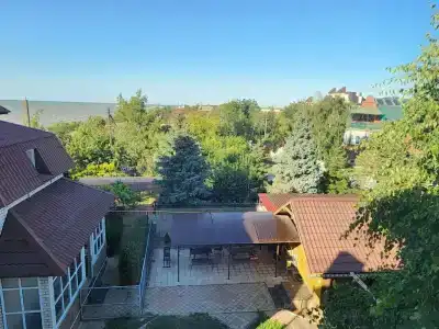 Белый дом - 4
