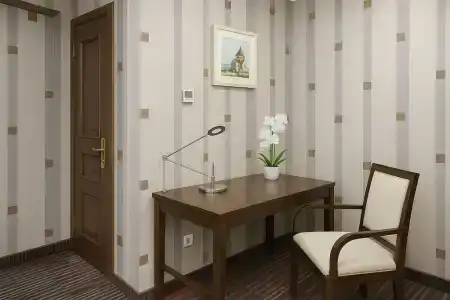 Yerevan Resident - 9