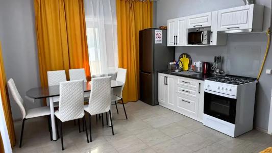 Дом на ул. Российской Республики, 46 - 0