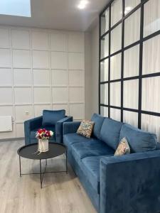 Sweet Home - 275