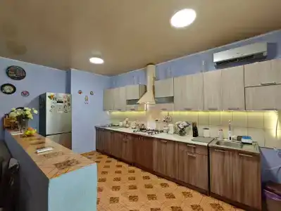 У Лейлы - 10